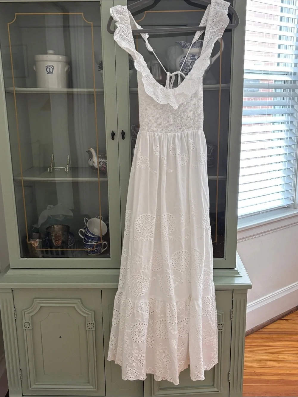 ASTR The Label The Cottage Eyelet MIDI Dress in White, Womens S